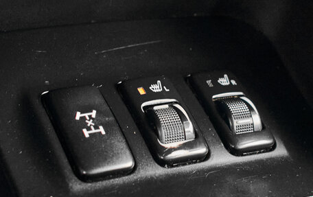 Toyota Land Cruiser Prado 120 рестайлинг, 2008 год, 1 999 000 рублей, 15 фотография