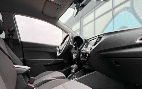 Hyundai Solaris II рестайлинг, 2018 год, 1 127 000 рублей, 7 фотография