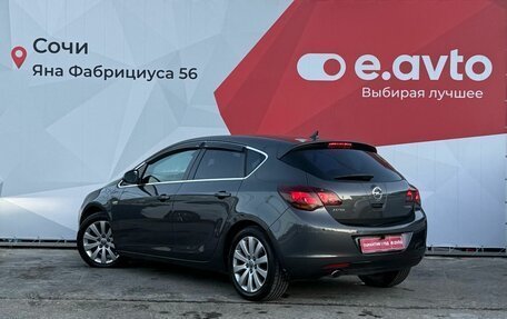 Opel Astra J, 2010 год, 820 000 рублей, 4 фотография