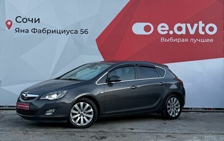Opel Astra J, 2010 год, 820 000 рублей, 3 фотография