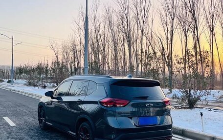 Chevrolet Orlando, 2023 год, 4 фотография