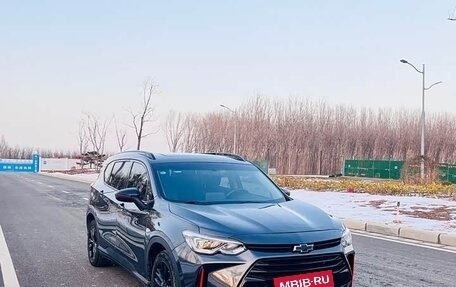 Chevrolet Orlando, 2023 год, 3 фотография