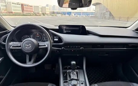 Mazda 3, 2022 год, 1 810 900 рублей, 7 фотография