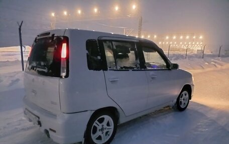 Nissan Cube II, 2000 год, 130 000 рублей, 4 фотография