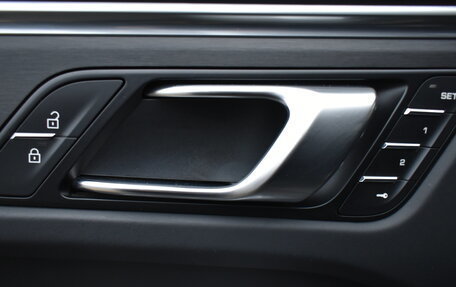 Porsche Macan I рестайлинг, 2021 год, 7 990 000 рублей, 24 фотография