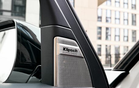 Infiniti QX80, 2025 год, 16 490 000 рублей, 30 фотография