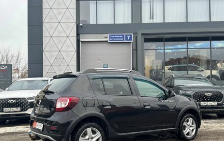 Renault Sandero II рестайлинг, 2016 год, 767 000 рублей, 5 фотография