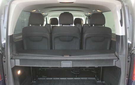 Mercedes-Benz V-Класс, 2017 год, 4 800 000 рублей, 10 фотография