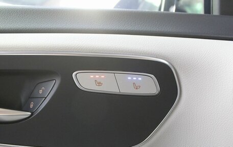 Mercedes-Benz V-Класс, 2017 год, 4 800 000 рублей, 14 фотография