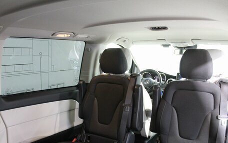 Mercedes-Benz V-Класс, 2017 год, 4 800 000 рублей, 29 фотография