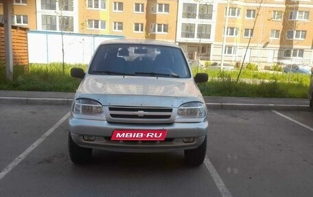 Chevrolet Niva I рестайлинг, 2005 год, 380 000 рублей, 1 фотография