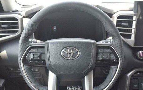 Toyota Sequoia, 2024 год, 13 000 000 рублей, 19 фотография