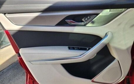 Jaguar F-Pace, 2024 год, 26 фотография