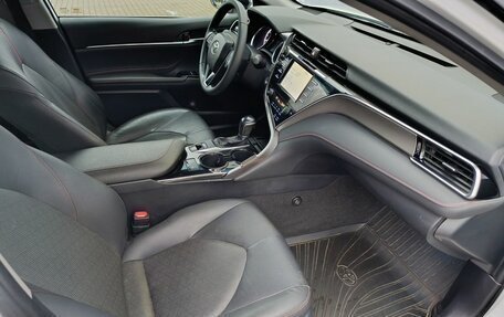 Toyota Camry, 2020 год, 3 250 000 рублей, 24 фотография