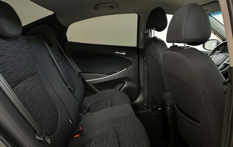 Hyundai Solaris II рестайлинг, 2015 год, 1 070 000 рублей, 10 фотография