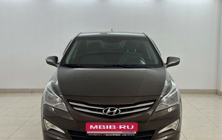 Hyundai Solaris II рестайлинг, 2015 год, 1 070 000 рублей, 2 фотография