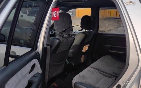 Honda CR-V II рестайлинг, 2002 год, 11 фотография