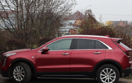 Cadillac XT4 I, 2018 год, 2 700 000 рублей, 2 фотография