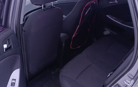 Hyundai Solaris II рестайлинг, 2013 год, 960 000 рублей, 8 фотография