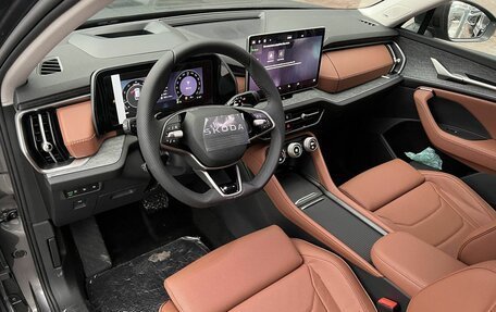 Skoda Kodiaq, 2025 год, 6 490 000 рублей, 7 фотография