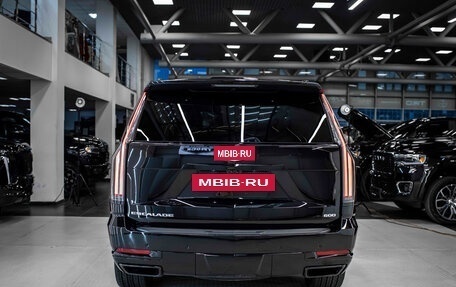 Cadillac Escalade V, 2025 год, 19 980 000 рублей, 6 фотография