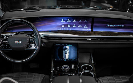 Cadillac Escalade V, 2025 год, 19 980 000 рублей, 30 фотография