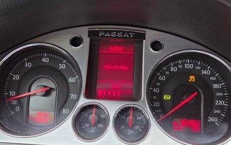 Volkswagen Passat B6, 2006 год, 590 000 рублей, 13 фотография