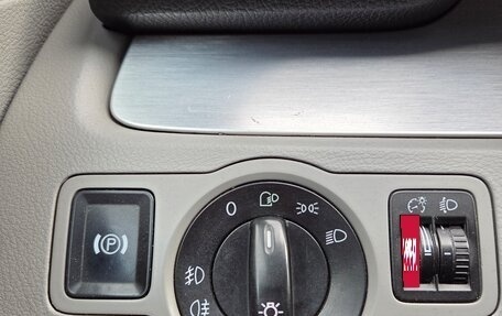 Volkswagen Passat B6, 2006 год, 590 000 рублей, 14 фотография