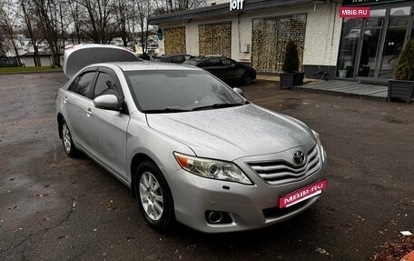 Toyota Camry, 2009 год, 1 150 000 рублей, 5 фотография