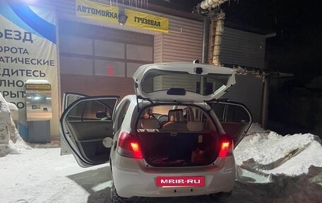 Toyota Vitz, 2007 год, 600 000 рублей, 23 фотография