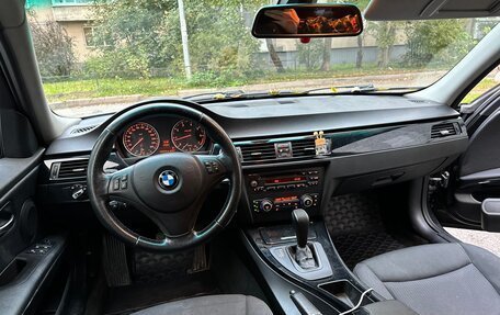 BMW 3 серия, 2011 год, 850 000 рублей, 9 фотография