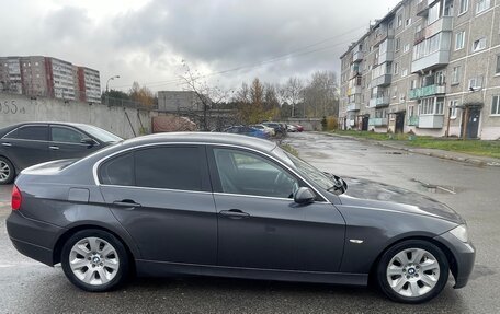 BMW 3 серия, 2005 год, 600 000 рублей, 7 фотография