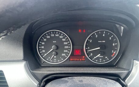 BMW 3 серия, 2005 год, 600 000 рублей, 16 фотография