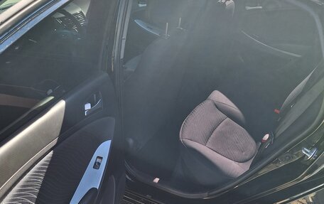 Hyundai Solaris II рестайлинг, 2015 год, 1 050 000 рублей, 8 фотография