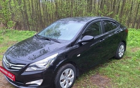 Hyundai Solaris II рестайлинг, 2015 год, 1 050 000 рублей, 14 фотография