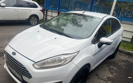 Ford Fiesta, 2016 год, 270 000 рублей, 3 фотография