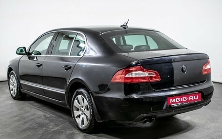 Skoda Superb III рестайлинг, 2009 год, 630 000 рублей, 7 фотография