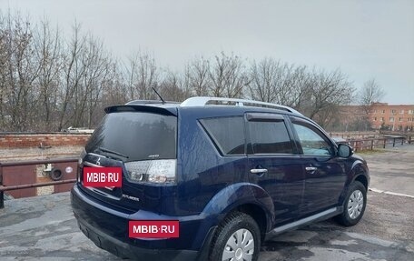 Mitsubishi Outlander III рестайлинг 3, 2010 год, 1 000 000 рублей, 3 фотография