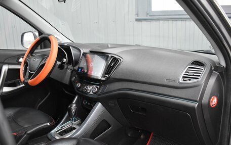 Chery Tiggo 5 I рестайлинг, 2015 год, 549 999 рублей, 15 фотография