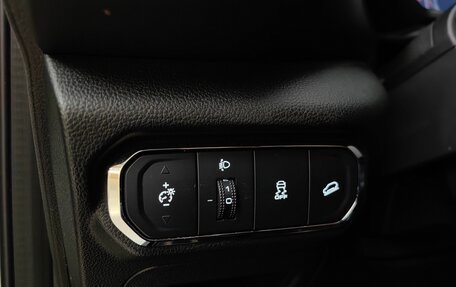 Haval Jolion, 2023 год, 1 818 000 рублей, 22 фотография