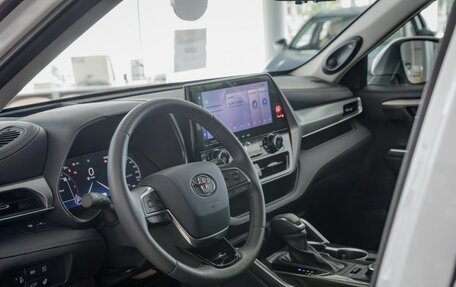 Toyota Highlander, 2024 год, 6 590 000 рублей, 7 фотография