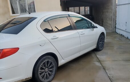 Peugeot 408 I рестайлинг, 2013 год, 500 000 рублей, 2 фотография