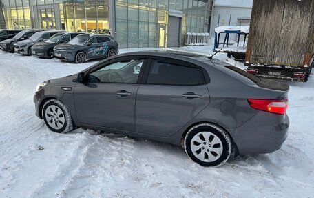 KIA Rio III рестайлинг, 2013 год, 1 050 000 рублей, 5 фотография