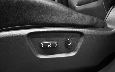 Opel Antara I, 2014 год, 1 125 000 рублей, 18 фотография