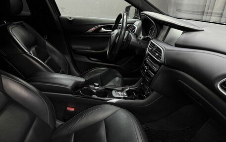 Infiniti Q30, 2017 год, 1 849 888 рублей, 17 фотография