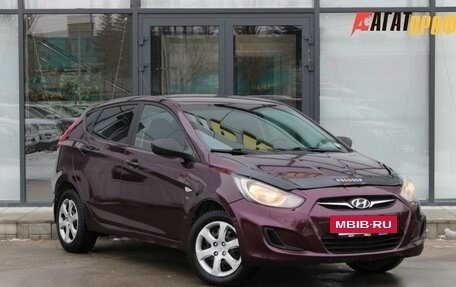 Hyundai Solaris II рестайлинг, 2011 год, 680 000 рублей, 7 фотография