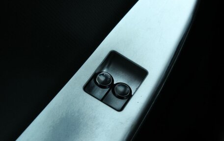 Hyundai Solaris II рестайлинг, 2011 год, 680 000 рублей, 24 фотография