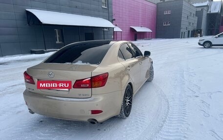 Lexus IS II рестайлинг 2, 2006 год, 1 200 000 рублей, 2 фотография