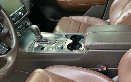 Volkswagen Touareg III, 2012 год, 2 650 000 рублей, 15 фотография