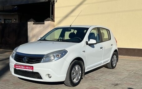 Renault Sandero I, 2013 год, 580 000 рублей, 3 фотография